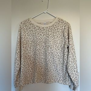 Old navy leopard crewneck